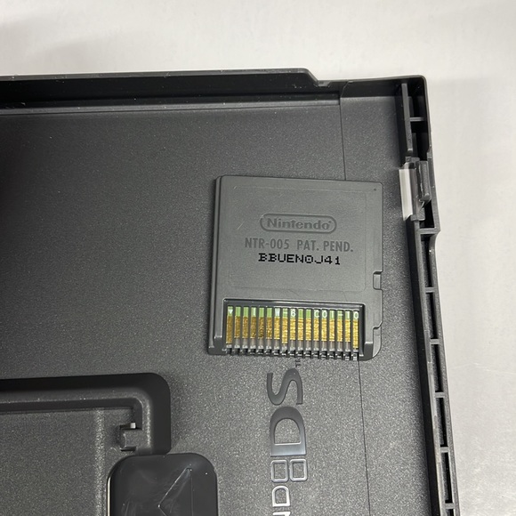 Beyblade Metal Fusion Game for the Nintendo DS - Picture 5 of 6